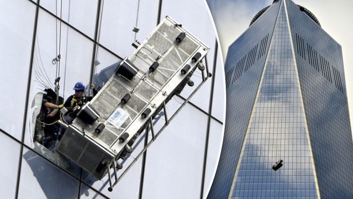 Hodiny hrůzy! Dělníci viseli na plošině mrakodrapu v New Yorku