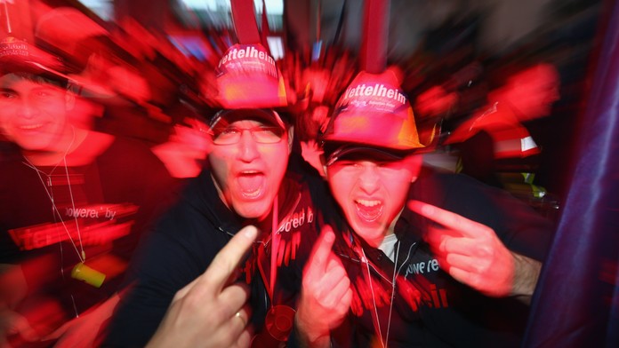 Divoká party v Sao Paulu. Šampion Vettel slavil třetí titul až do rána