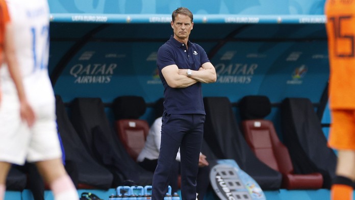 Pohroma s Českem ho stála místo. De Boer končí na lavičce Nizozemska