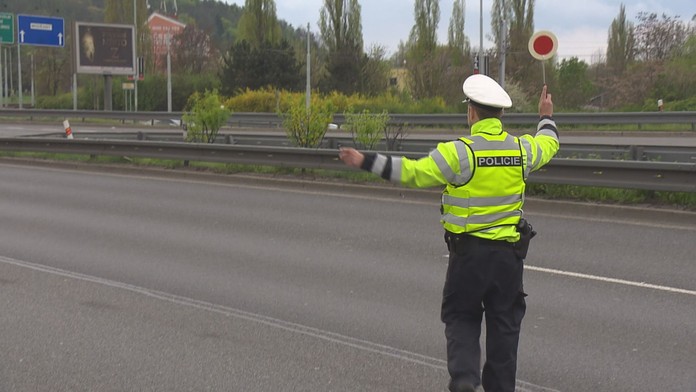 Řidiči pozor! Policie chystá na sváteční víkend dopravní kontroly