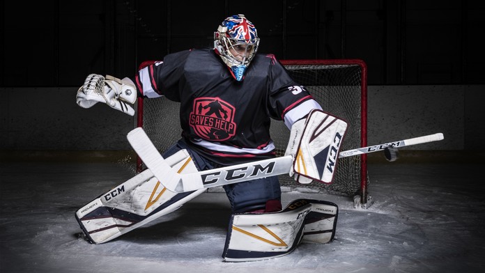 Petr Čech se postavil opět do branky. Čelil střelcům Chicaga Blackhawks