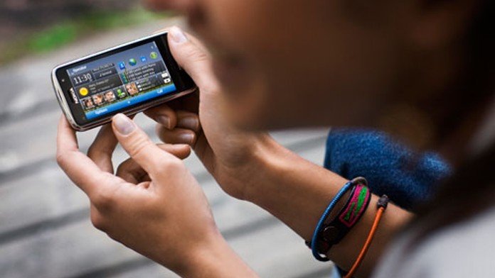 Apple žaluje Nokii. Měla kopírovat cizí technologie