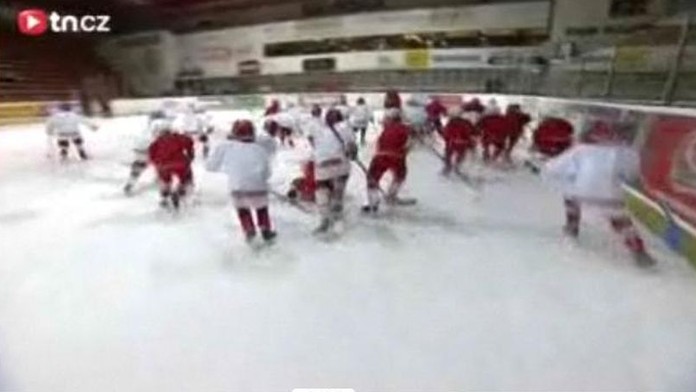ZLATÍ HOŠI: Děti se bojí jen čerta a Čumpelíka, říká otec hokejisty