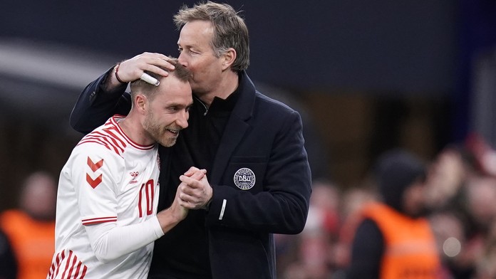 To je pohádka. Eriksen se vrátil na místo, kde zkolaboval, a vstřelil gól
