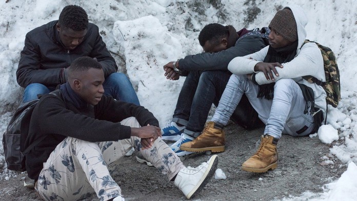 Roztátý sníh odkryje mrtvoly migrantů. Mohou je najít turisté