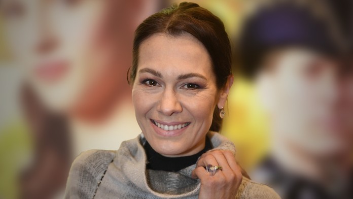 Doleželová rozpálila fanoušky fotkami postavy: Ukázala neuvěřitelné břišáky