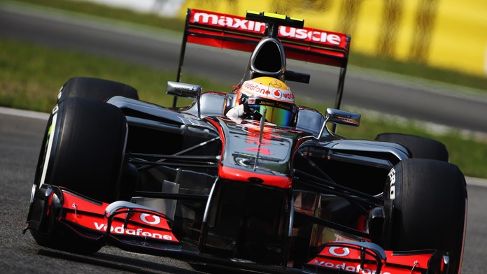 McLaren hodlá vykrást svatyni Ferrari, odstartuje z první řady