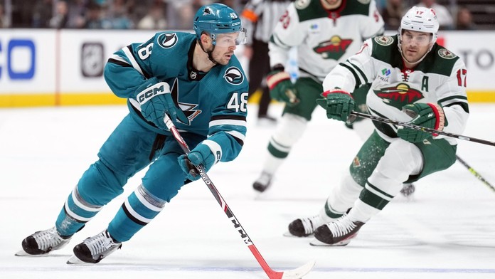 V NHL skončily přestupy. Tým měnili Hertl, Zbořil či Šimek