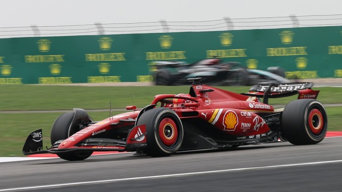 Ferrari chystá do Miami velkou novinku. Tým bude zbarvený do modra
