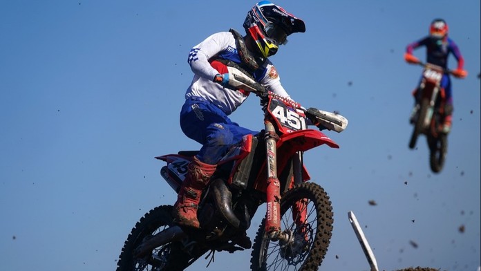 Češi míří na Motokros národů. Do Ameriky vycestuje šestnáctiletý talent