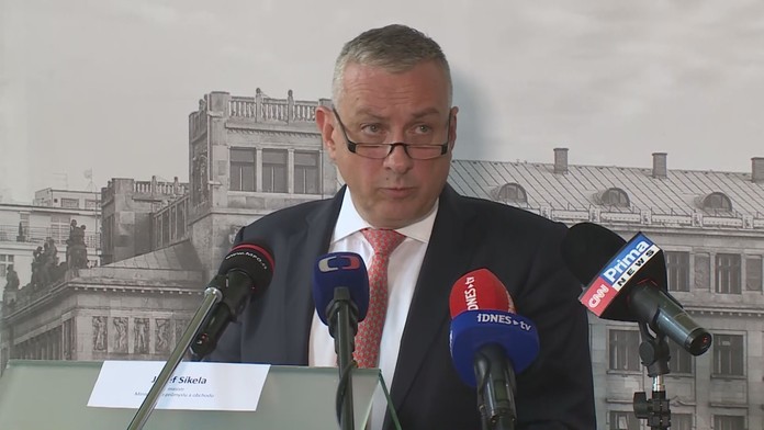 Ministr Síkela vzal svá slova zpět. Zastropování cen energií bude jinak