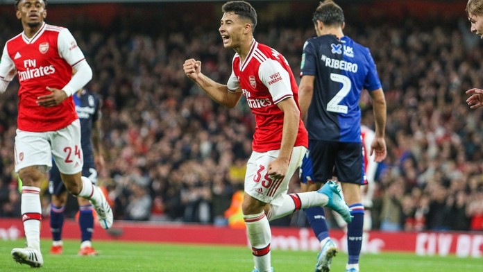 Tottenham senzačně končí, Arsenal nadchnul krásnou kombinací