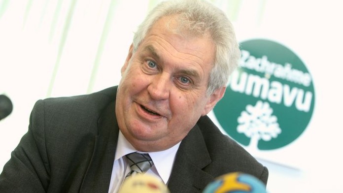 Miloš Zeman vyloučil, že by za novou stranu šel do parlamentu