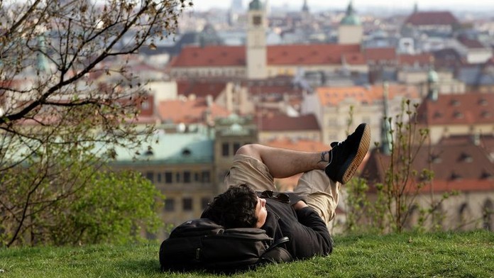 POČASÍ: Užijte si slunce! JARNÍ IDYLKA skončí v pátek