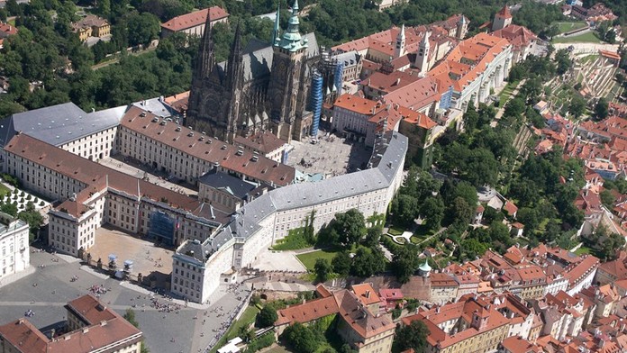 VELKÝ PŘEHLED: Sem míří Češi na prodloužený víkend!