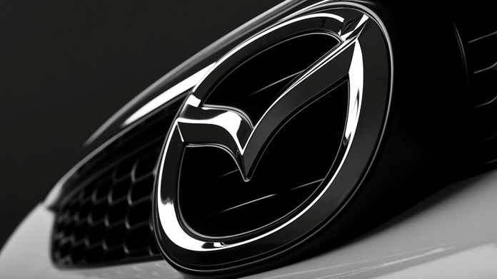 Logo Mazda v průběhu devadesáti let