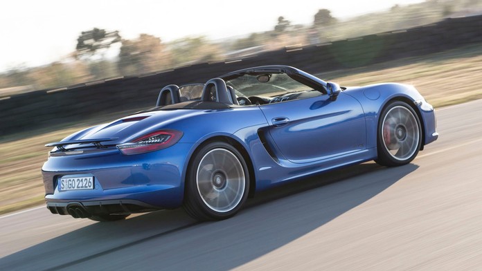 „Nemohla jsem spát,“ řekla 79letá řidička. Jela 238 km/h
