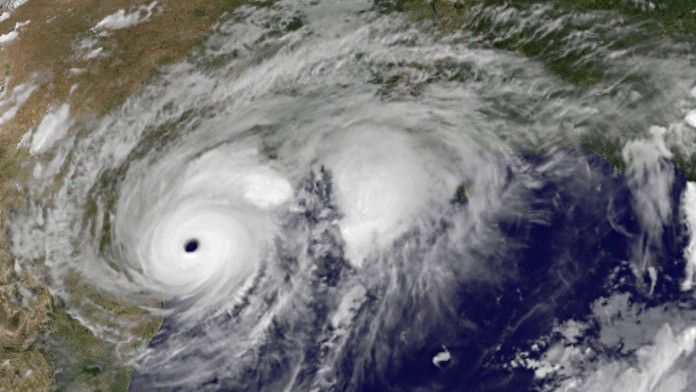 USA zasáhl nejsilnější hurikán od Katriny, v Texasu bořil domy