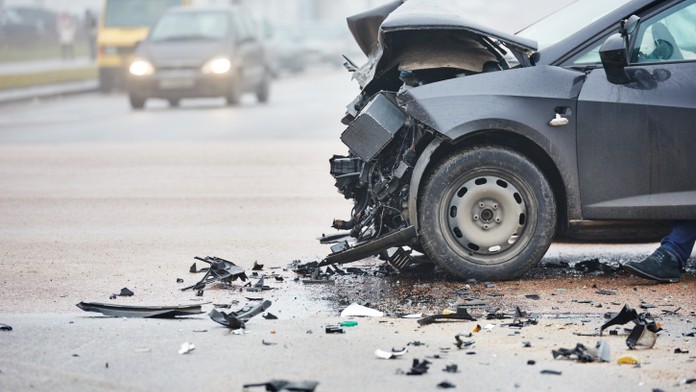Tragédie na Štědrý den: Bouralo auto plné lidí, dívka (22) zemřela!