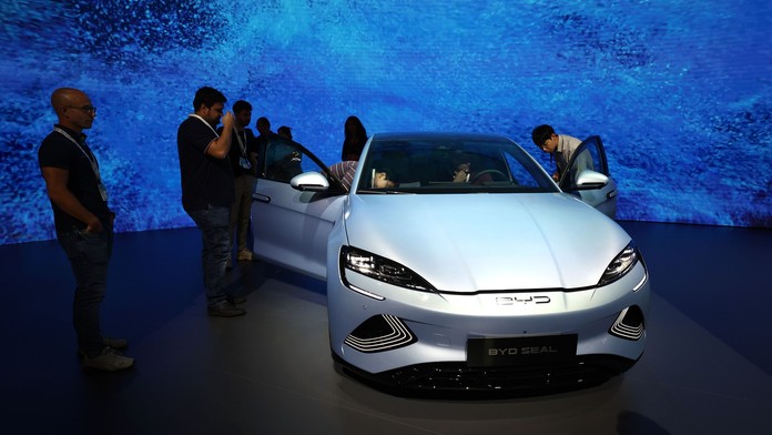 Predátorský průlom do Evropy? Elektromobily z Číny už patří mezi top auta u nás i v EU