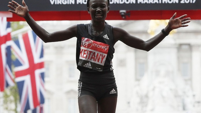 Keitanyová ovládla Londýnský maraton. Udělala světový rekord!