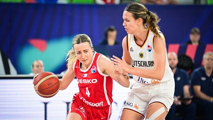 To je smůla! Češky přišly o vedení 0,4 vteřiny před koncem, padly v prodloužení