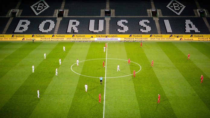Čekání na fotbal končí, Bundesliga vstává z popela. Brémy přišly o hráče