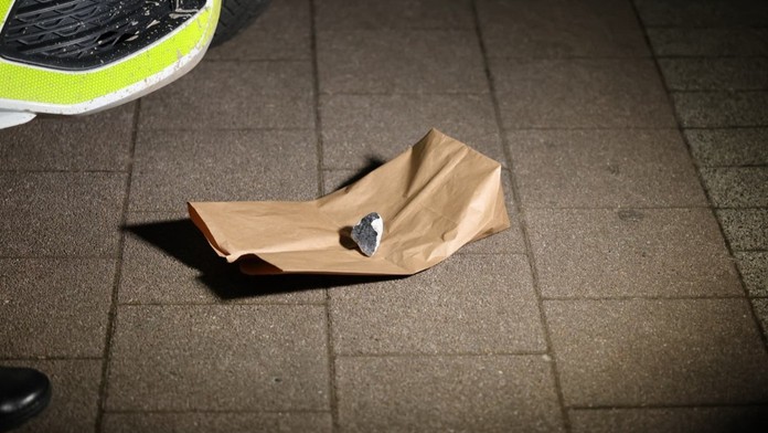 Na dům v Porýní spadl meteorit. Prorazil střechu a skončil v ložnici