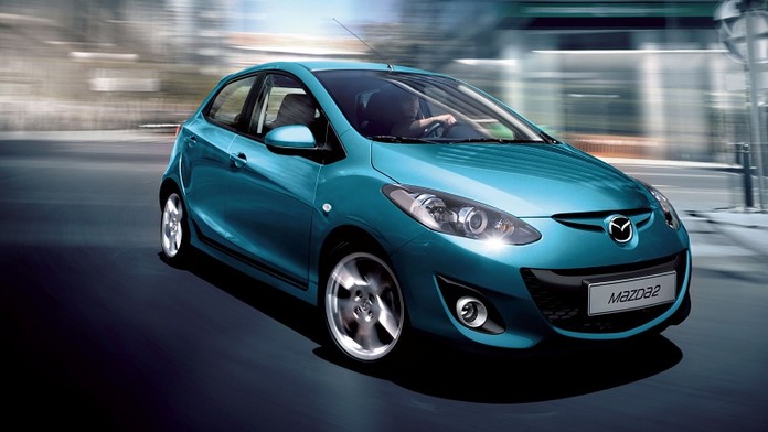 Mazda 2 v Paříži s novým obličejem