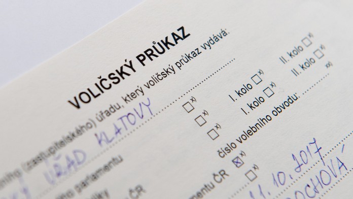 Nebudete na volby doma? Máte poslední šanci získat voličský průkaz