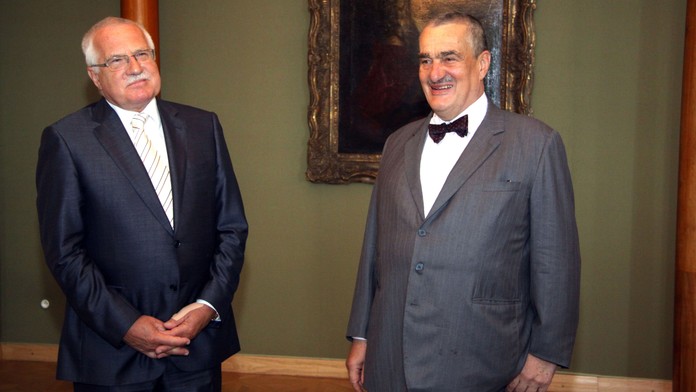 Klaus se zastal Nečase: Poškodil nás Schwarzenberg!