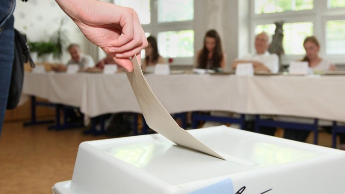 Ve volbách by zvítězilo ANO, SPD má namále. TOP 09 by úplně pohořela