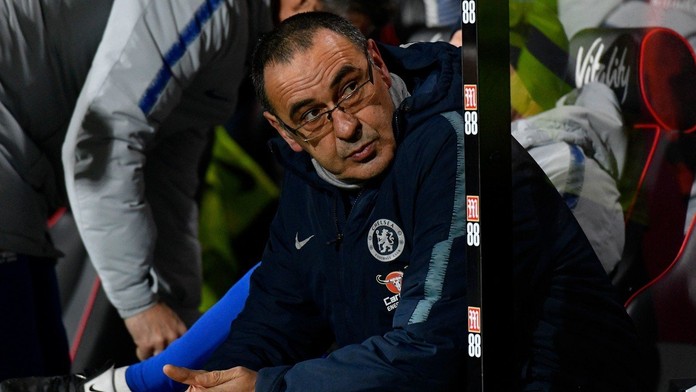 Fanoušci si počkali na trenéra Chelsea, ten se jim omlouval