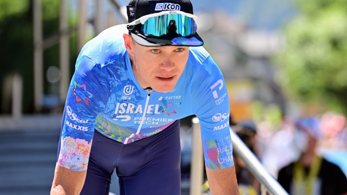 Čtyřnásobný vítěz končí na Tour de France, legendu vyřadil covid