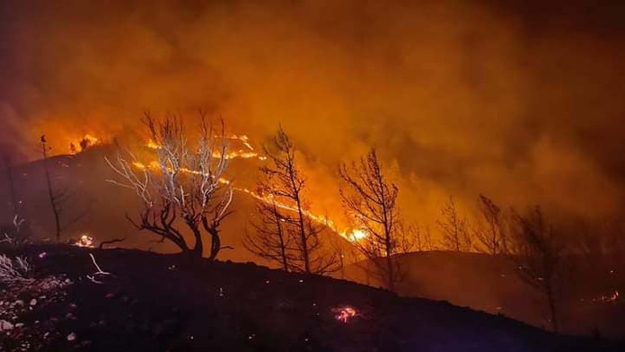 Letošní léto může být drsné. Řecko se připravuje na černý scénář