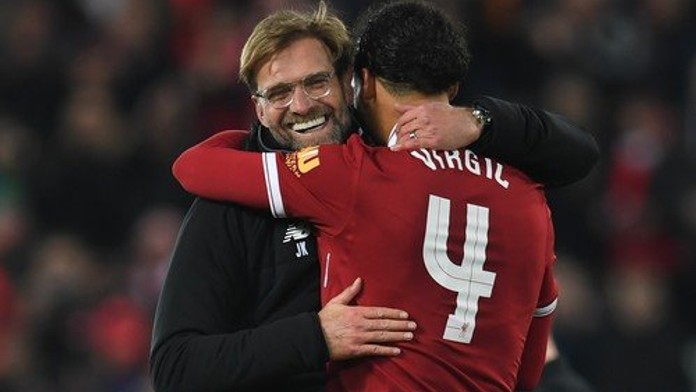 Van Dijk začal splácet důvěru při debutu, Vydra na United nestačil