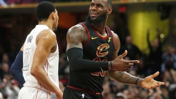Cleveland zničil Detroit. LeBron nasázel 31 bodů za 28 minut!