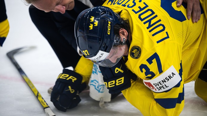 Švédský útočník Isac Lundeström
