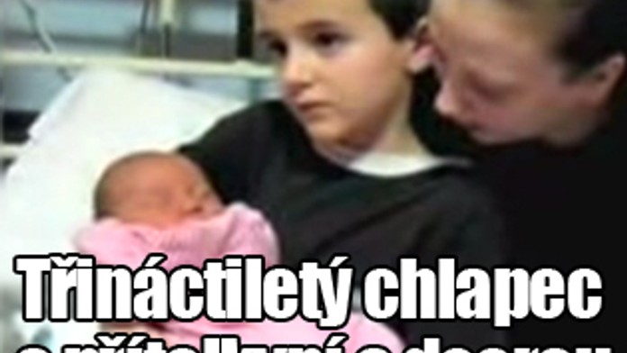 Je mu třináct a bude otcem. Mamince je čtrnáct