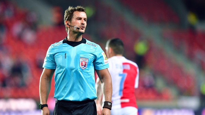 Kauza kolem Berbra: Z FAČRu odešli další, řízení se vyhnul také sudí Marek