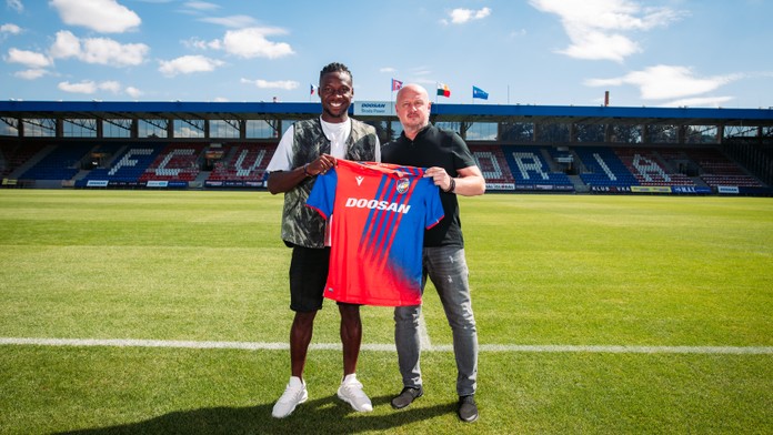 Viktoria Plzeň dál mohutně posiluje. Přichází útočník z Ferencvárose
