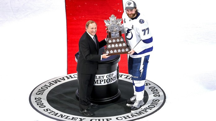 Conn Smythe Trophy získal tahoun Tampy. Nemám slov, zářil Hedman