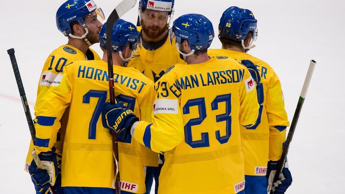 Desítka byla blízko! Švédové zničili Nory, Nylander zapsal pět bodů