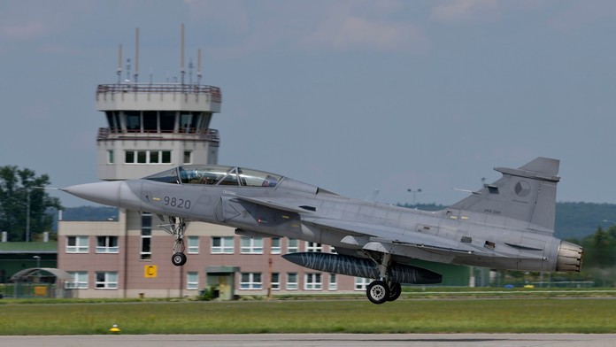 Úspěch českých pilotů. V případě války budou z Česka velet silám NATO