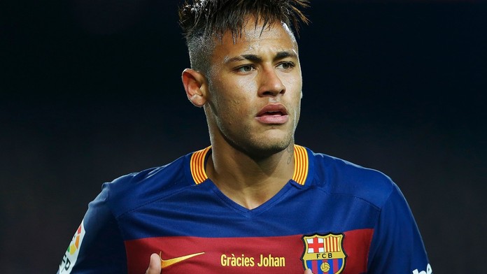 Neymar pohrozil Barceloně: Zůstanu, ale chci pětkrát větší plat!