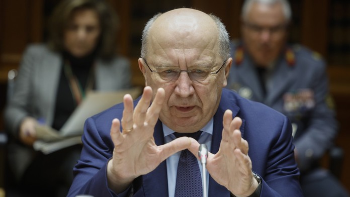 Ruské útoky v Evropě budou sílit, varoval eurokomisař. Příkladem má být Polsko