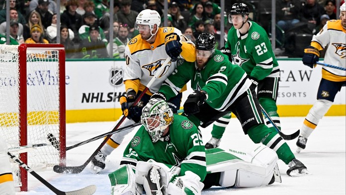 Dallas padl s Nashvillem a Flyers přetlačili Wild. Žádný z Čechů nebodoval