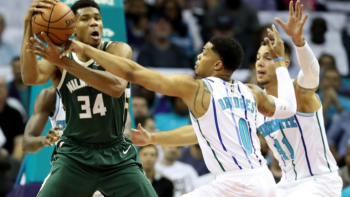 NBA míří poprvé do Francie! Hornets se pokusí překvapit Bucks