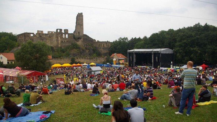 A JE TO TADY! Po roční pauze se opět uskuteční festival Okoř!