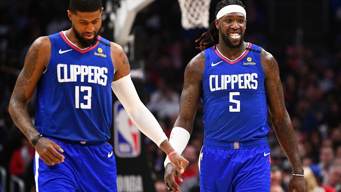 Clippers natáhli sérii, Lakers prohráli počtvrté v řadě. Sacramento táhl Fox